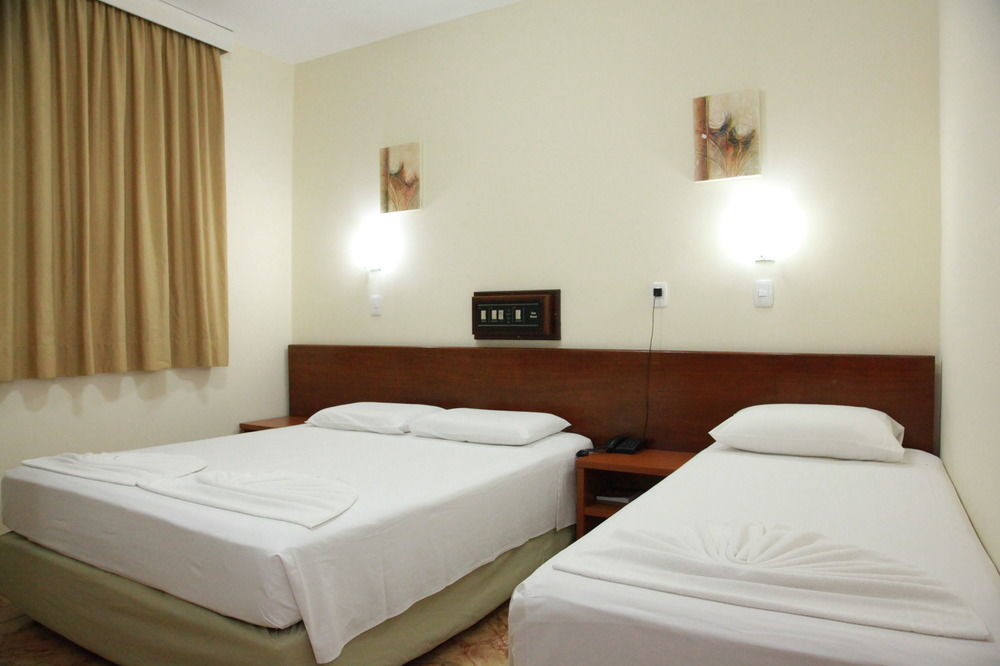 Hotel Dan Inn Express Foz Do Iguacu By Nacional Inn Exterior foto